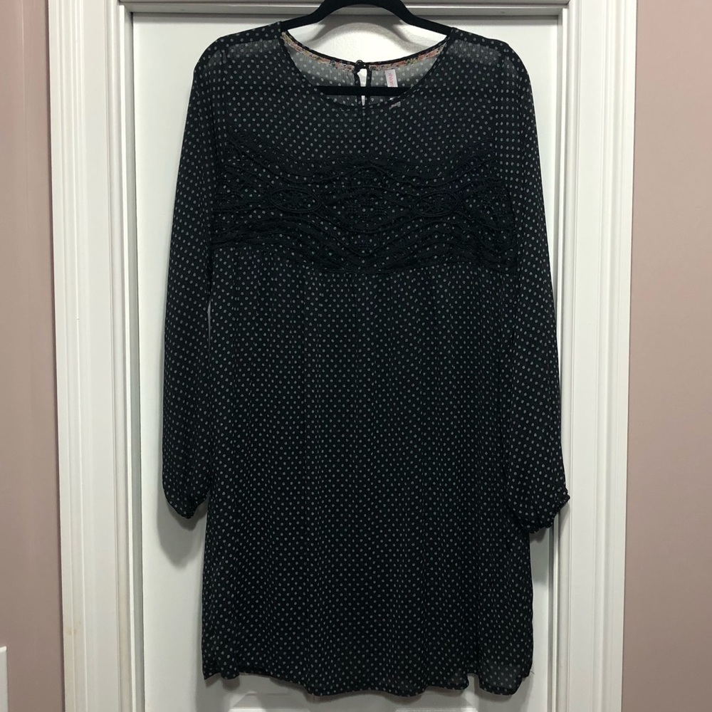 Black w/White Polka Dot & Lace Detail Dress